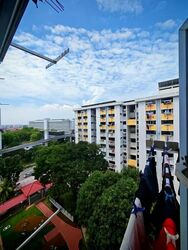 ang-mo-kio-avenue-10 photo thumbnail #5